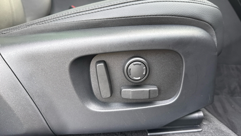 Land Rover Range Rover Evoque 1.5 P270e Edition 5dr Auto Hatchback